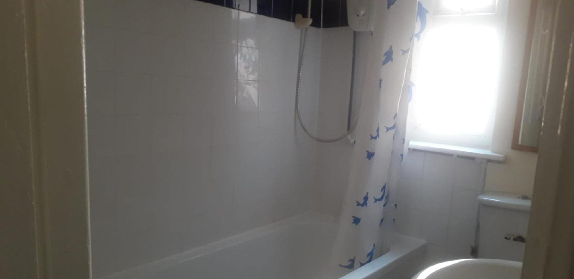 Bright Home Guest House Manchester Ngoại thất bức ảnh